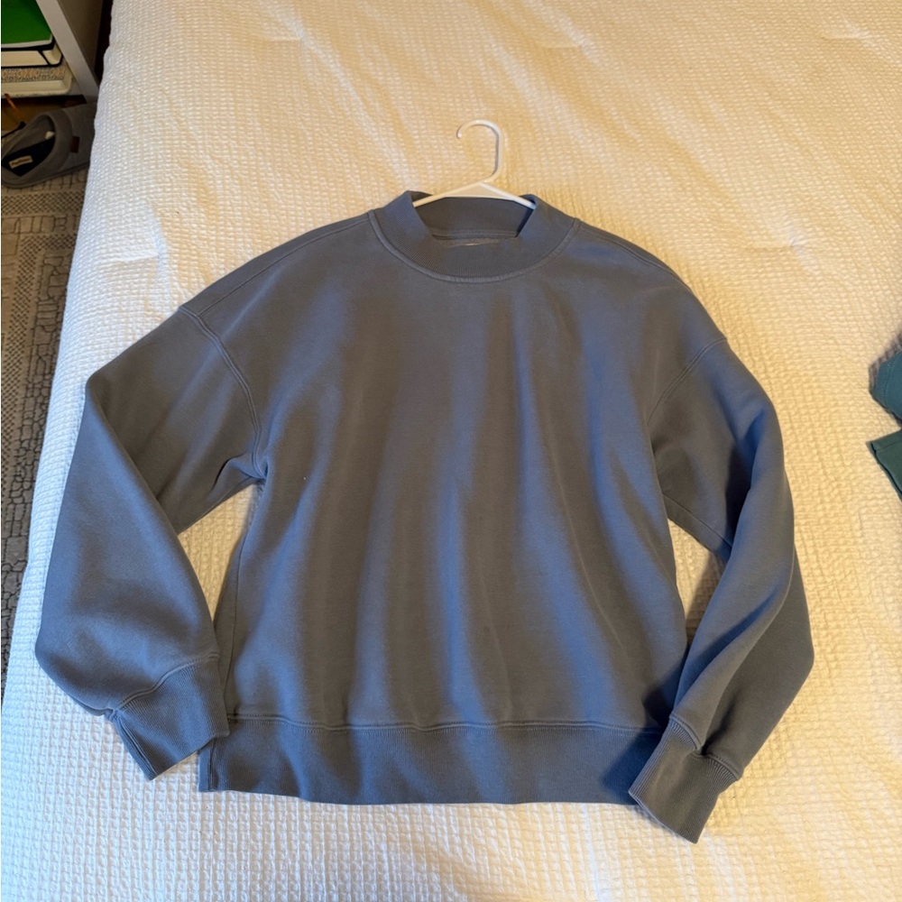 Women’s Abercrombie mock neck
